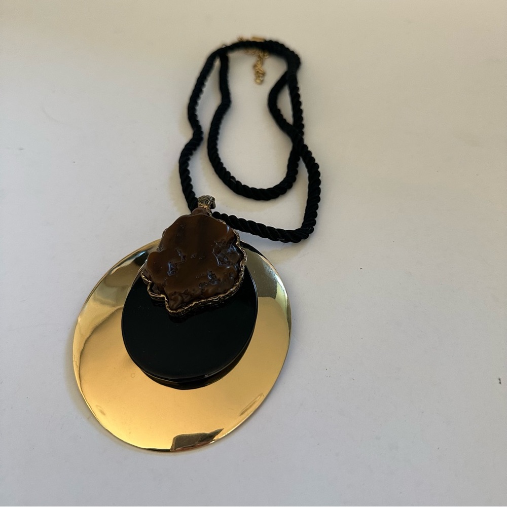 Handmade stone metal art deco necklace‎